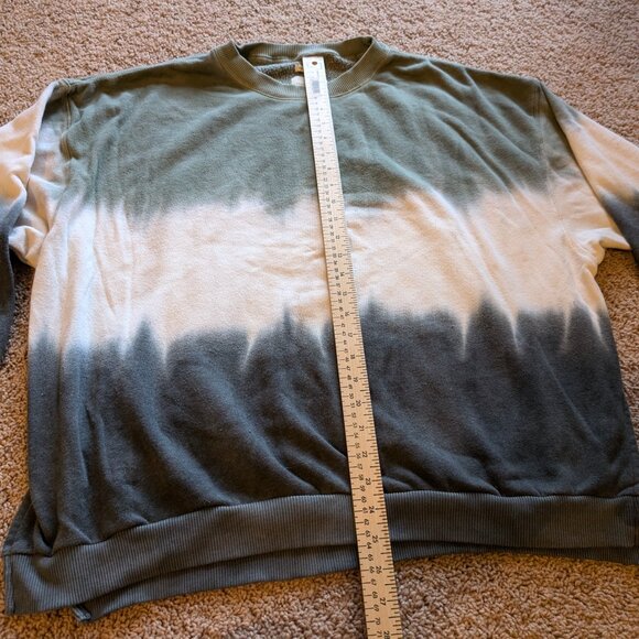 American Eagle Oversized medium sweatshirt Tie Dyed - Picture 2 of 5